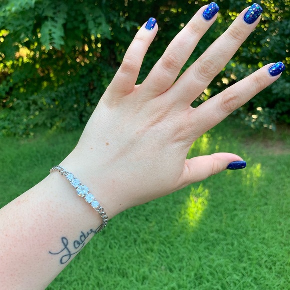 Quality Rhinestone Chain Bracelet - Picture 12 of 16